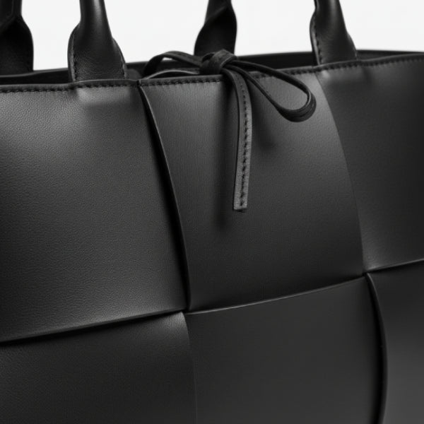 Aurelia Tote Bag