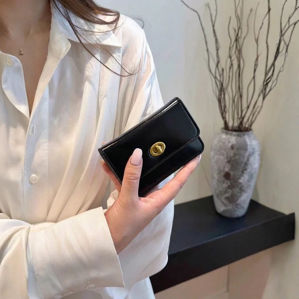 Free Luxury Wallet